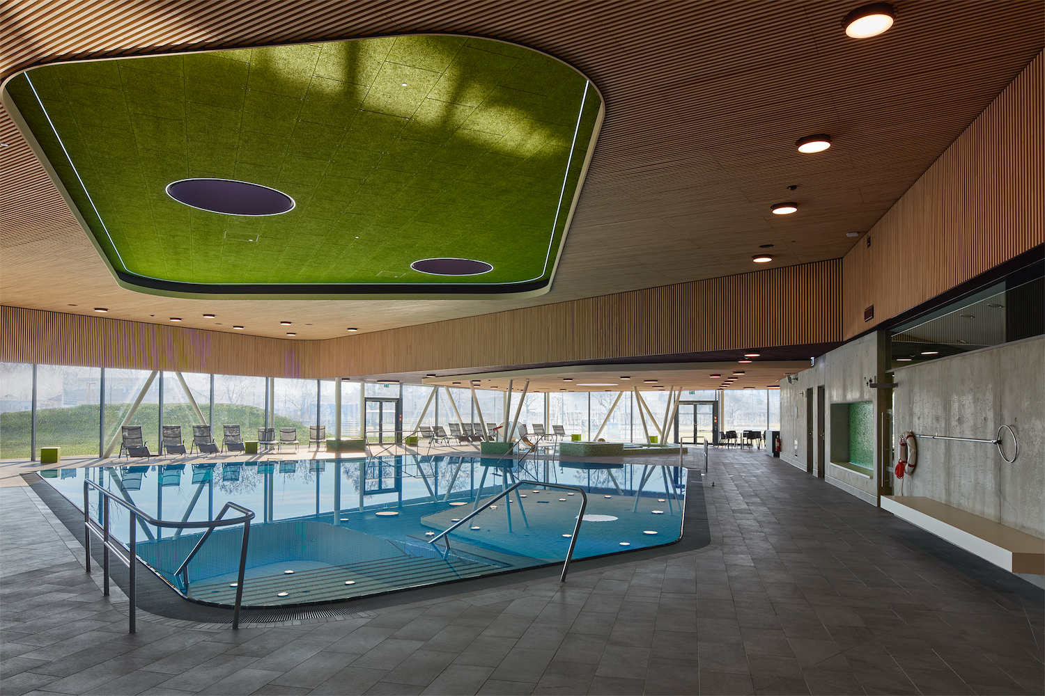 Bad Neutraubling 4a Architekten