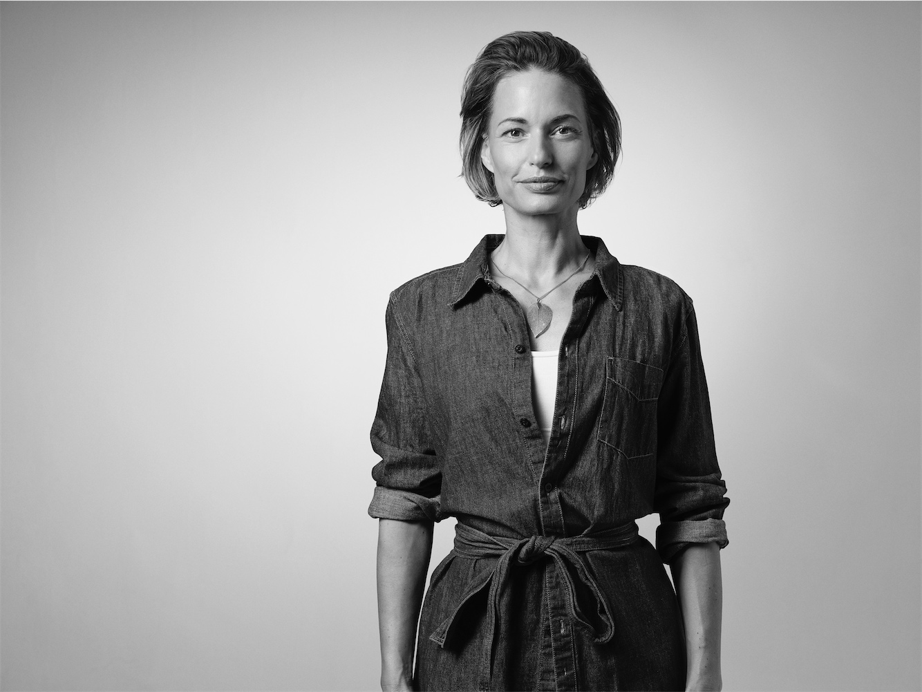 Zoho CD: Mona Amann, Agency: Ruess Internatioal